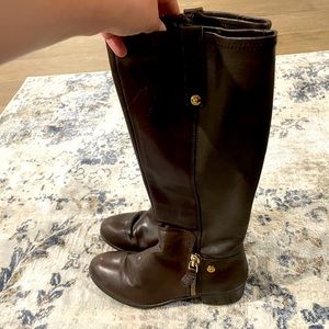 Guess Like NEW Size 8 Brown Leather Boots